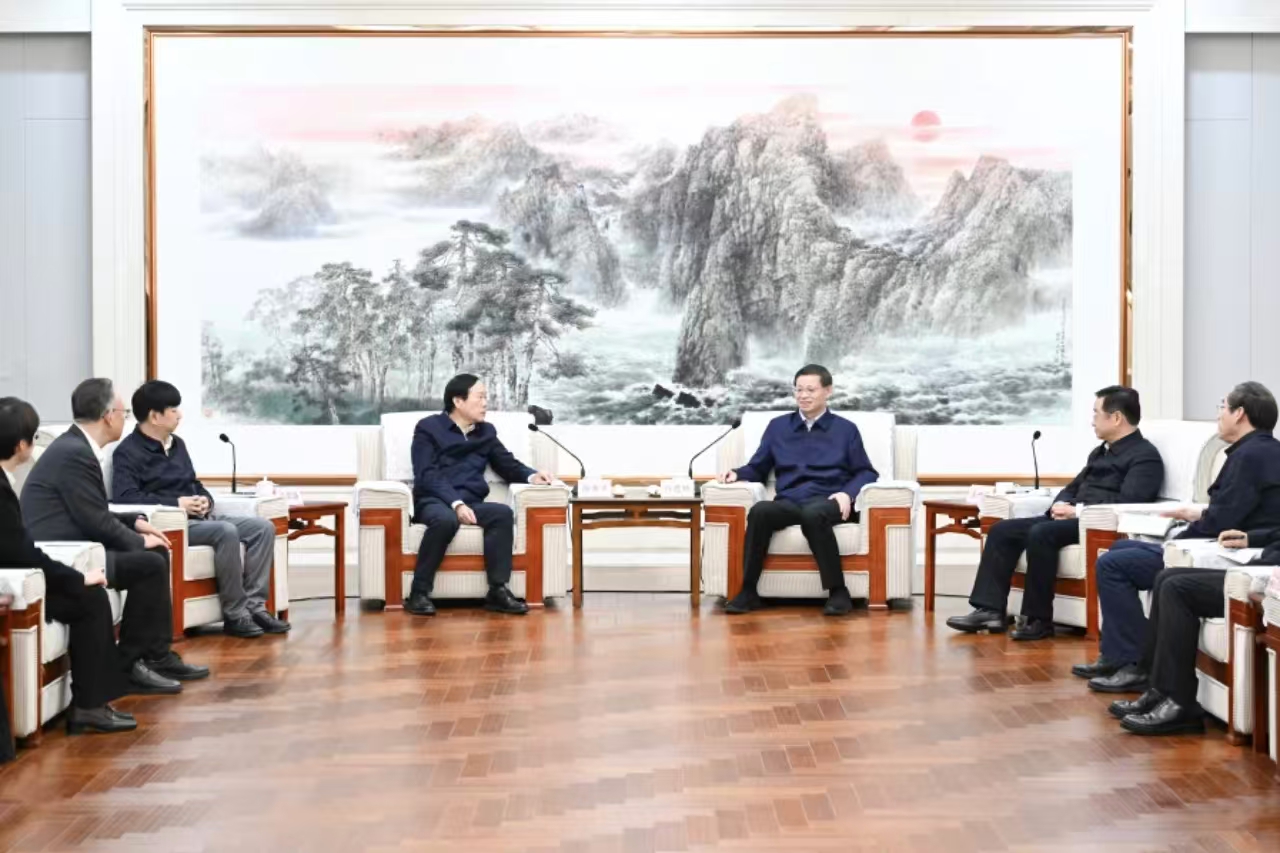 許昆林王新偉會見蘇州國家實驗室主任徐南平